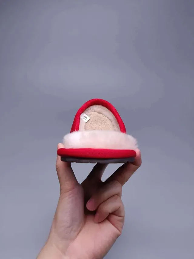 UGG Tasman Red Embroidered Logo Slipper 8