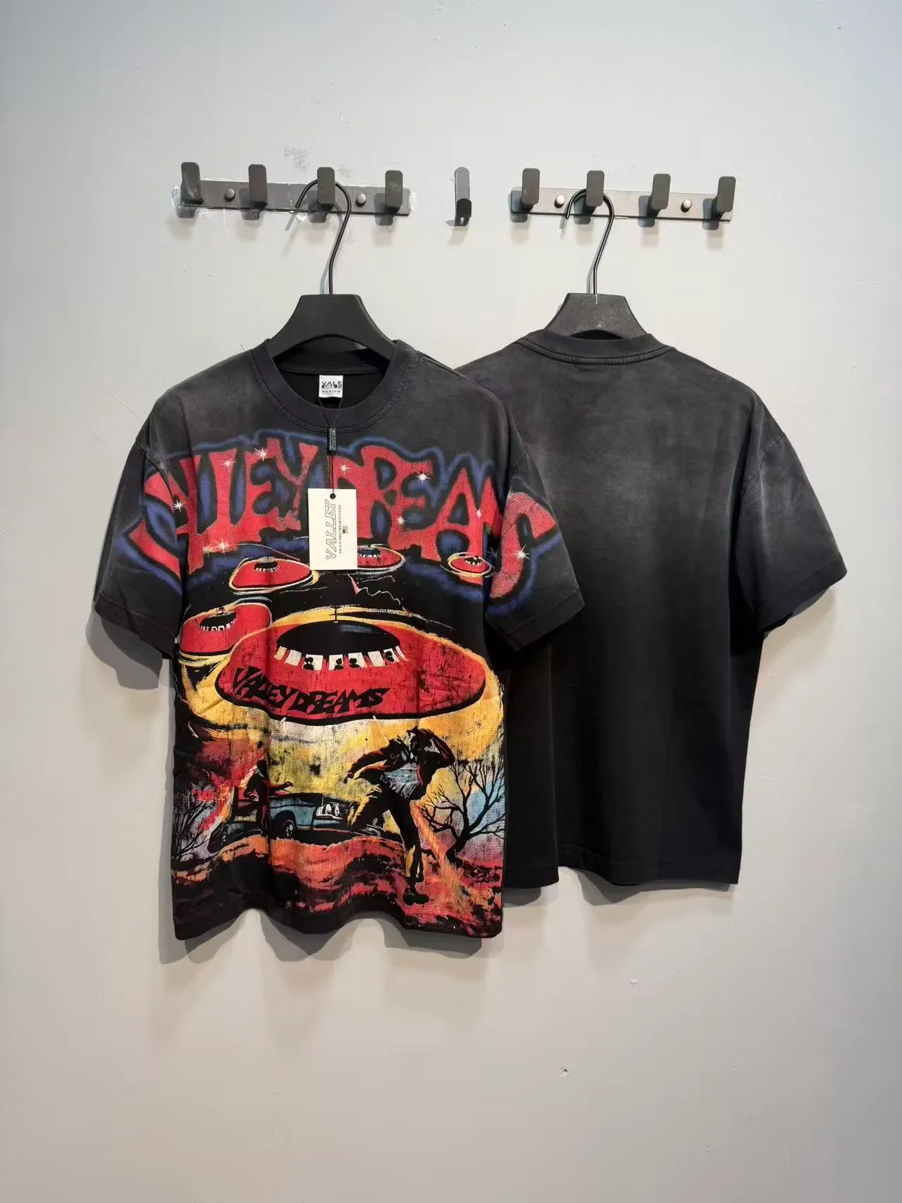 Vale Forever Acid-Wash Black and Graphic-Print T-Shirt 5