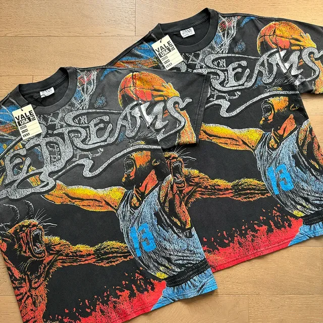 Vale Forever Dreams Graphic Print Black T-Shirt 2