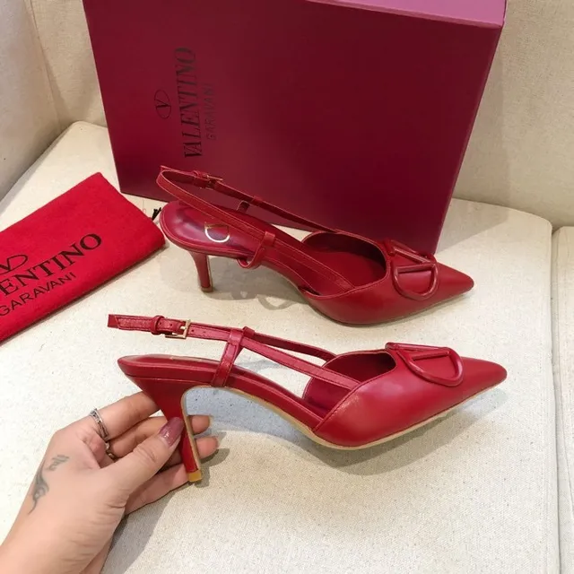 Valentino VLOGO Pump Red Leather Pointed-Toe Slingback Pumps 4