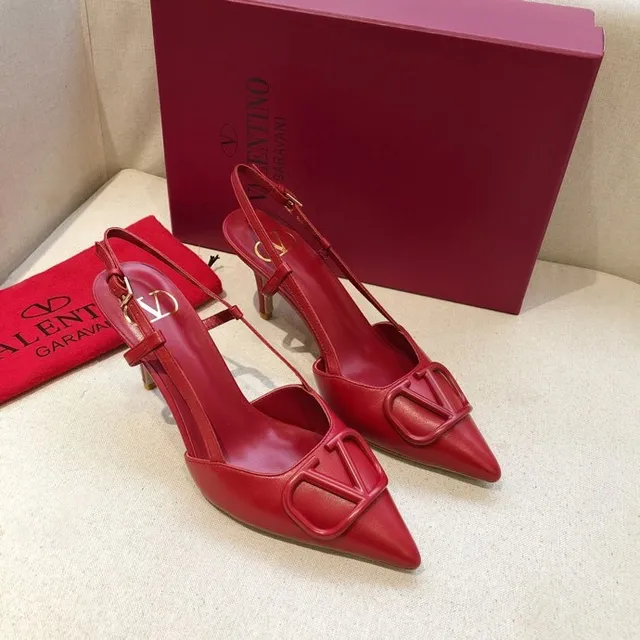 Valentino VLOGO Pump Red Leather Pointed-Toe Slingback Pumps 5
