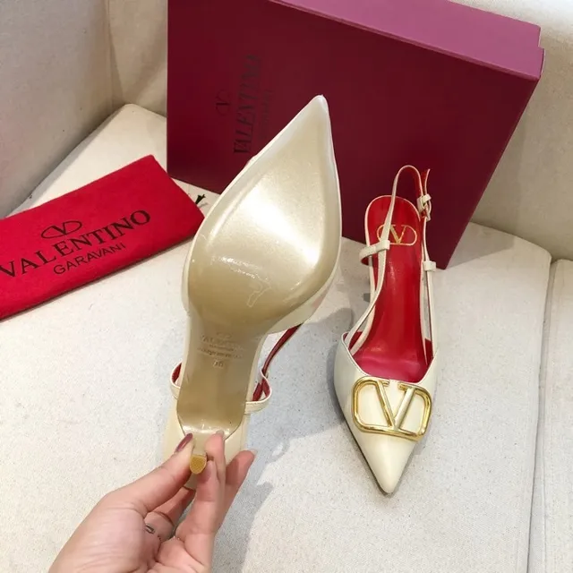 Valentino VLTN Cream and Red Leather VLogo Buckle Pumps 6