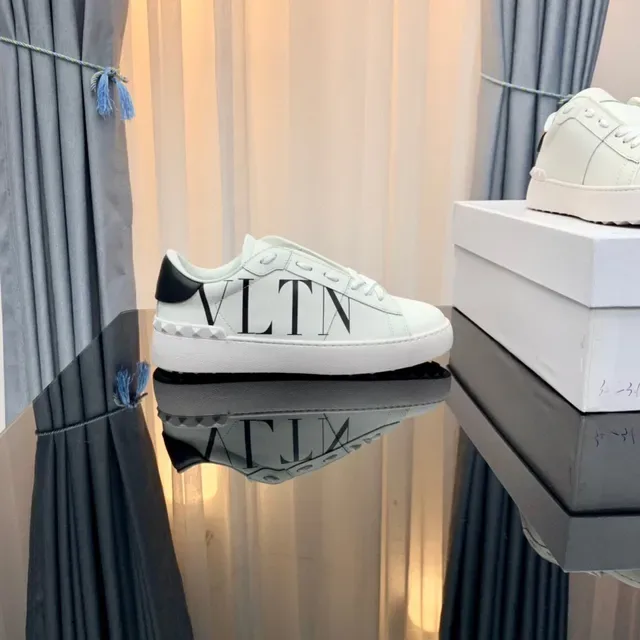 Valentino VLTN Tênis Lifestyle com Logo Branco 6