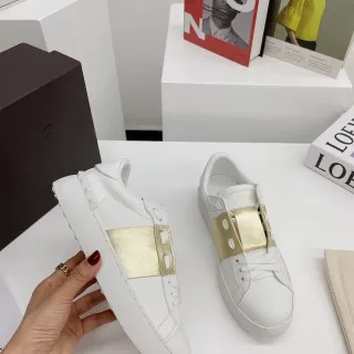 Valentino Zapatillas Lifestyle de Cuero con Correa Metálica Blanco Dorado
