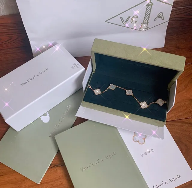 Van Cleef &amp; Arpels Alhambra Five Motif White Mother-of-Pearl bracelet 3