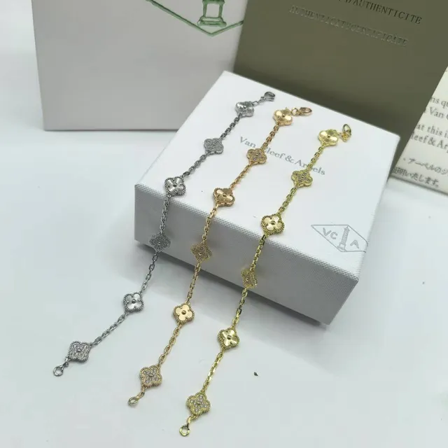Van Cleef & Arpels Alhambra Four-Leaf Clover Pavé Bracelet 6