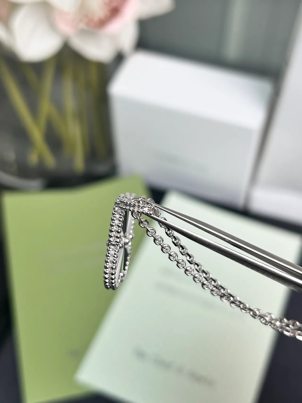 Van Cleef & Arpels Alhambra Four-Leaf Clover Pendant Necklace 3