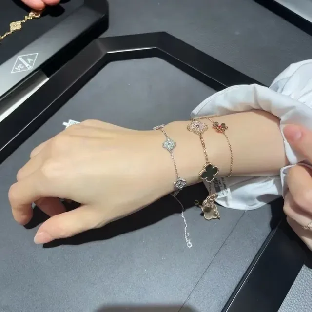 Van Cleef & Arpels Alhambra Six Motif Pavé Diamond Bracelet 3