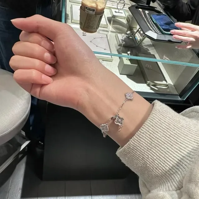 Van Cleef & Arpels Alhambra Six Motif Pavé Diamond Bracelet 4