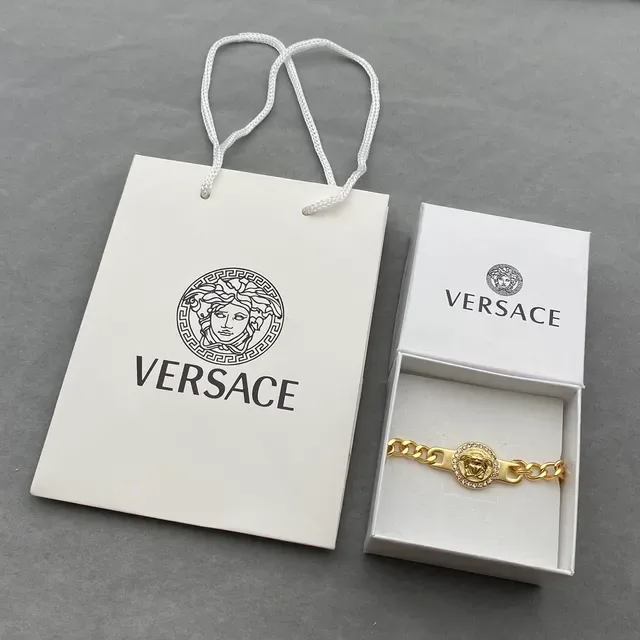 Versace Chain Reaction Medusa Head Crystal Halo Gold Tone bracelet 2