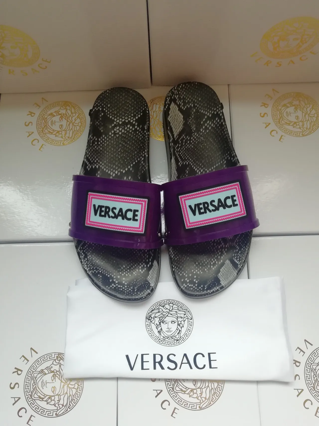 Versace Chain Reaction طباعة جلد الثعبان بنفسجي سير نعال 3