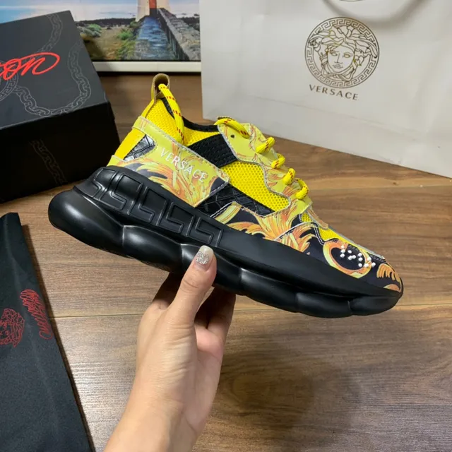 Versace Chain Reaction Sola Amarela Preta Impressão Gráfica Barroca Tênis Chunky 4