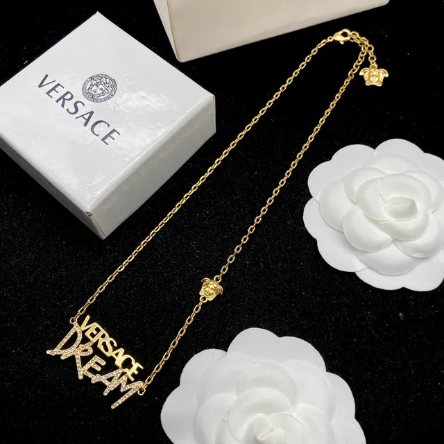 Versace Dream Gold सلسلة شفافة بافيه-كريستال نقش الحروف قلادة 7