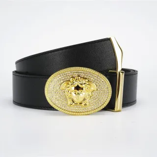 Versace Medusa क्रिस्टल-इंबेलिश्ड सोने का ओवल बकल चमड़े का बेल्ट