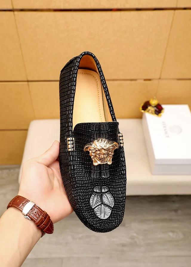 Versace Palazzo Loafer Cuir Noir à embossage crocodile Doré Tête de Méduse Mocassins 7