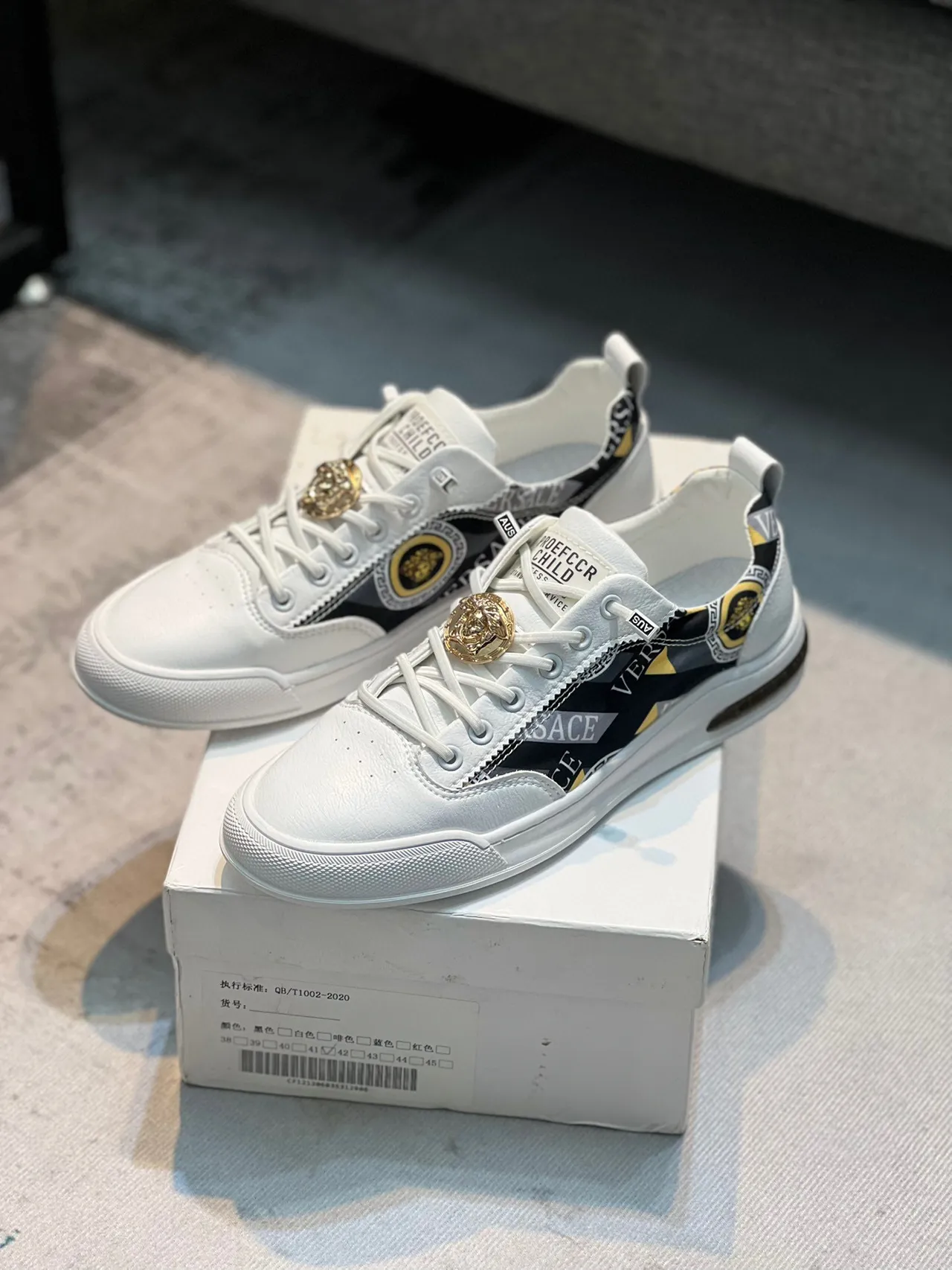 Versace White Black Leather Upper Printed Side Panel Lifestyle Sneakers 7