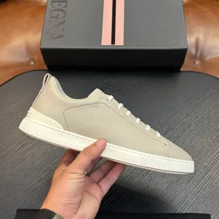 Zegna 米色白色 粒面皮革鞋面 极简低帮生活方式运动鞋