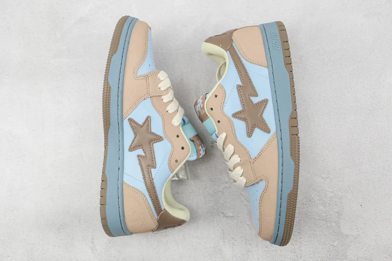 A Bathing Ape BAPE STA Sneakers Lifestyle Bleu Clair Beige 2