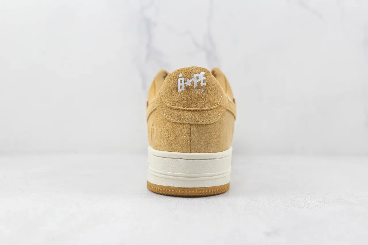 A Bathing Ape BAPE STA Sneakers Lifestyle en Daim Moutarde 9