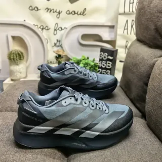 Adidas Adizero Evo Slate हल्की जीवनशैली स्नीकर