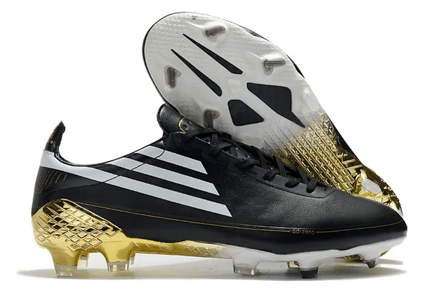 Adidas adizero Chaussures de football blanches argentées holographiques pour terrain ferme 9