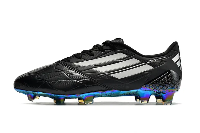 Adidas adizero Chaussures de football blanches argentées holographiques pour terrain ferme 16