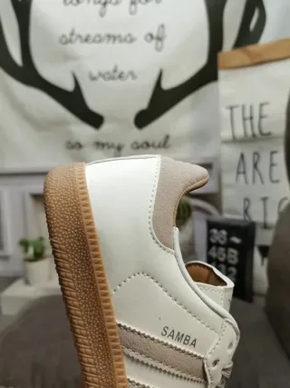Adidas Beige Brown Low-Top Perforated Toe Lifestyle Sneakers 4