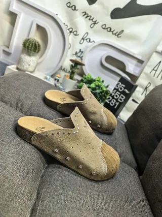Adidas Beige Brown Suede Upper Cork Sole Slippers 9