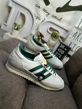 Adidas Beige Navy Retro Runner Textile Mesh Upper Lifestyle Sneakers 19