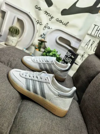 Adidas Beige Silver Suede Upper Metallic Stripes Lifestyle Sneakers 7