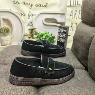 Adidas 黑色棕色麂皮鞋面 扣带 乐福鞋