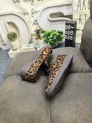 Adidas Black Brown Suede Upper Strap Closure Loafer 6