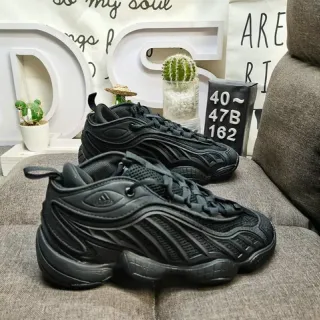 Adidas Black Monochrome Sculpted Midsole Lifestyle Sneakers