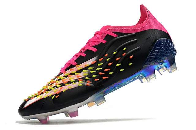 Adidas Noir Rose Bas de coupe Empeigne Asymétrique Lacets Couverture Terrain Ferme Chaussures de football 4