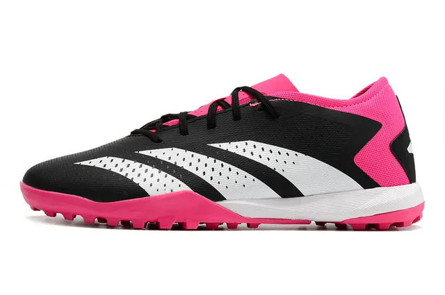 Adidas Black Pink Bas perforé synthétique supérieur terrain chaussures de football 5