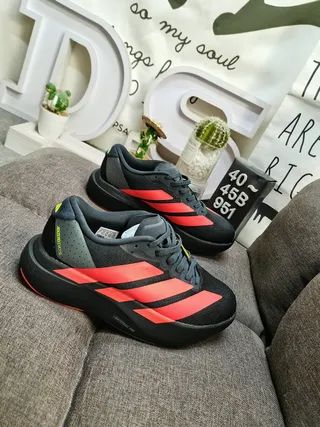 Adidas Black Red Lightweight Knit Upper Perforated Heel Counter Running Shoes 9