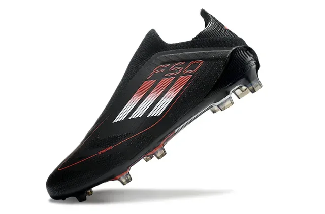 Adidas Chaussures de football noir et rouge upper knit ajustement chaussette système de lacets asymétrique surface ferme 3