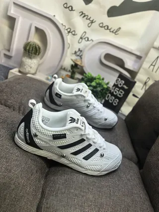 Adidas Black Silver Lightweight Mesh Upper Three-Stripe Synthetic Overlay Lifestyle Sneakers 9