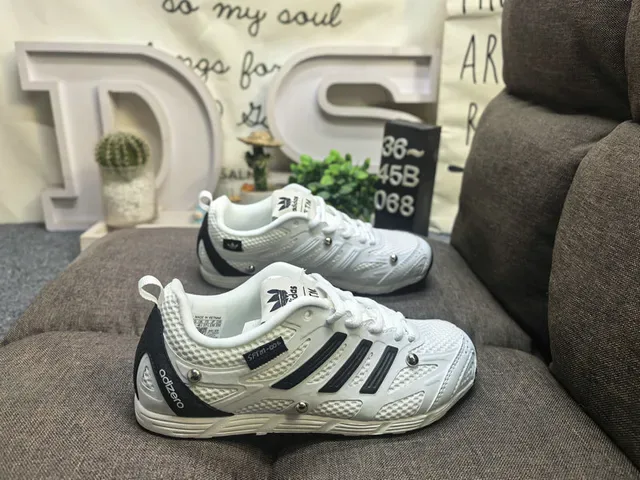 Adidas Black Silver Lightweight Mesh Upper Three-Stripe Synthetic Overlay Lifestyle Sneakers 11
