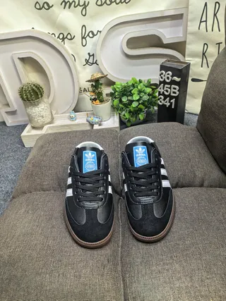 Adidas Black White Leather Upper Three-Stripe Side Panel Lifestyle Sneakers 10