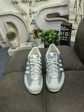 Adidas Black White Low-Top Leather Upper Lifestyle Sneakers 20