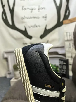 Adidas Black White Low-Top Leather Upper Lifestyle Sneakers 23