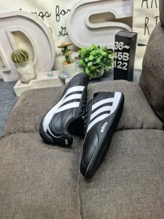 Adidas Black White Low-Top Leather Upper Sneakers 6
