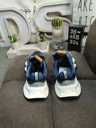Adidas Blue White Denim Upper Sculpted Midsole Chunky Sneakers 8