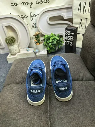 Adidas Blue White Low-Top Suede Upper Lifestyle Sneakers 8