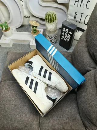 Adidas Campus Black and White Lifestyle Sneakers 23
