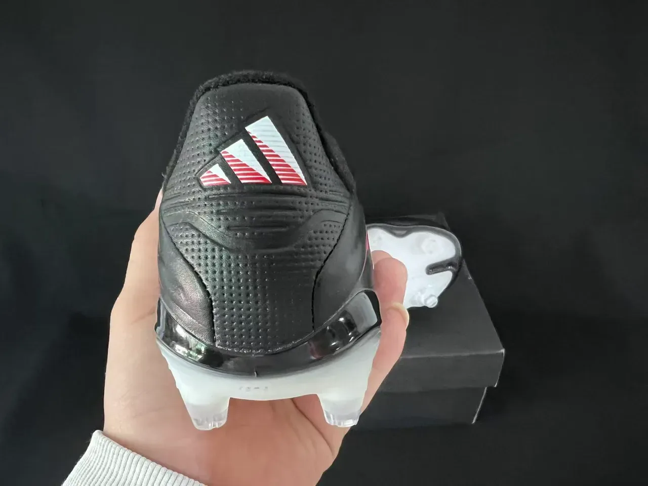 Adidas Copa Preto Branco Couro Superior Três Listras Marca Campo Firme Sapatos de Futebol 3