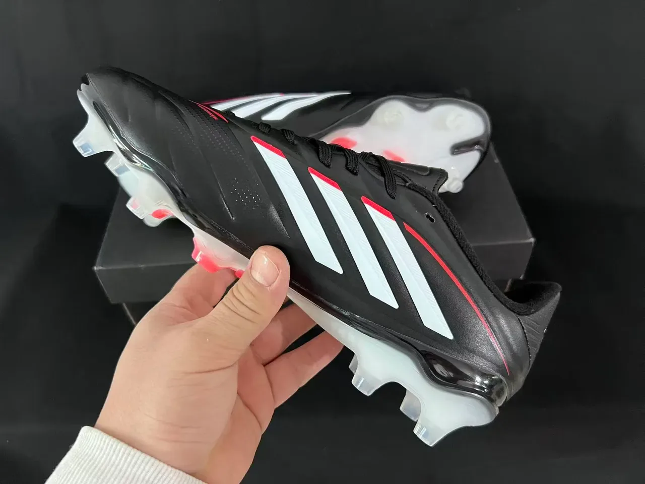 Adidas Copa Preto Branco Couro Superior Três Listras Marca Campo Firme Sapatos de Futebol 4