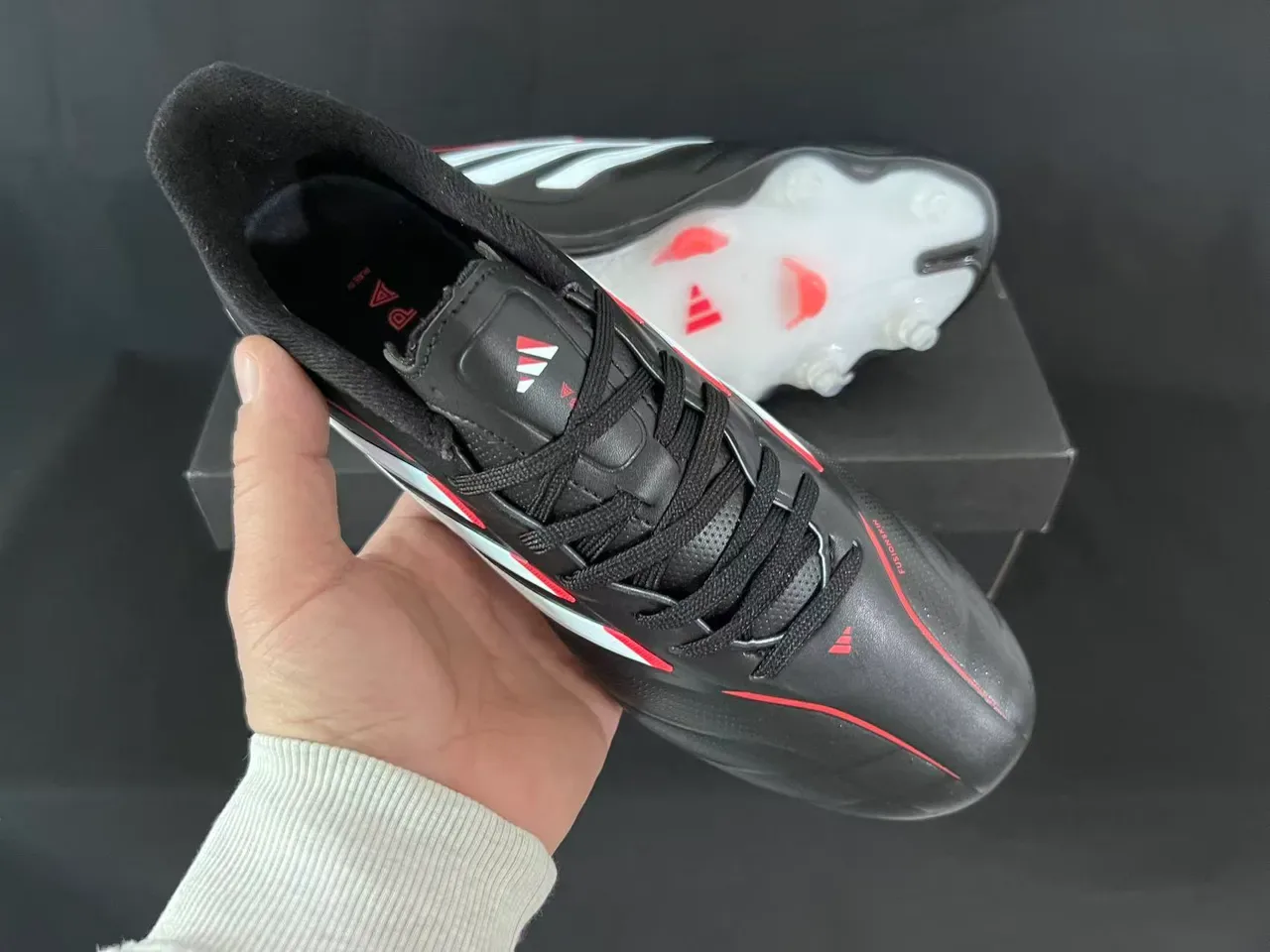Adidas Copa Preto Branco Couro Superior Três Listras Marca Campo Firme Sapatos de Futebol 5