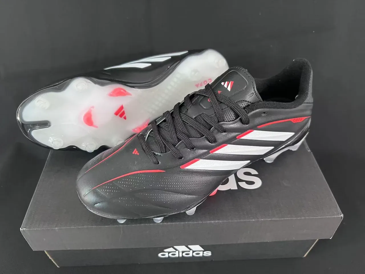 Adidas Copa Preto Branco Couro Superior Três Listras Marca Campo Firme Sapatos de Futebol 9